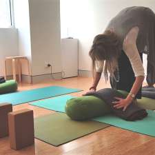 Canberra Yoga Therapy | Flourish 62/28 Mort Street, Braddon ACT 2612, Australia
