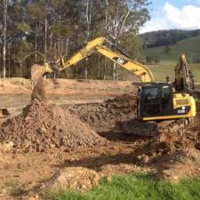 S M & A J Gilbert Earthmoving | 31 Sandridge Rd, Mitchells Island NSW 2430, Australia