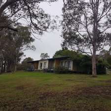 Bumblebrook Farm Motel | 25 Kemps Ln, Kameruka NSW 2550, Australia