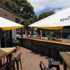 Over the Road Restaurant & Takeaway | 28 Beaconsfield-Emerald Rd, Beaconsfield Upper VIC 3808, Australia