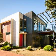Phillip Island Holiday Homes | 156 Hutton St, Thornbury VIC 3071, Australia