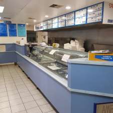 Flounders Fish & Chips | 1035 Cranbourne-Frankston Rd, Cranbourne West VIC 3977, Australia