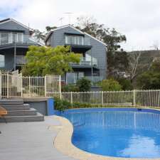 Bay Views From Drury Lane | 2 Drury Ln, Dromana VIC 3936, Australia