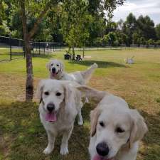 Off Leash Park | 32 Staveley Cl, Sinnamon Park QLD 4073, Australia