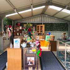 Clewer Book Nook & Clewer Puppets | 39 Smith St, Smithton TAS 7330, Australia