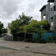 Dutton Place | State Route 10, Dutton Park QLD 4102, Australia