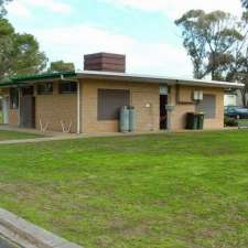 Nhill Caravan Park | 93 Victoria St, Nhill VIC 3418, Australia