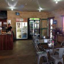 Sams Diner | 4 Marlock St, Frankland River WA 6396, Australia