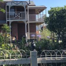 SEA CHANGE GUESTHOUSE | 5 Galbraith Way, Marengo VIC 3233, Australia