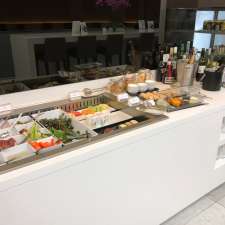 Singapore Airlines Lounge | Airport Dr, Tullamarine VIC 3045, Australia