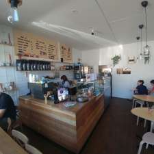 Rockin' Rolls Cafe | 94 Hawdon St, Heidelberg VIC 3084, Australia