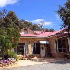 Picture Perfect Bed and Breakfast | 20 Old Admiral Ln, Bedfordale WA 6112, Australia