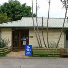 The Grange Vet Clinic | Northcliffe Drv, Kembla Grange NSW 2526, Australia