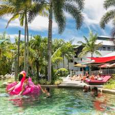 Summer House Backpackers Cairns | 341 Lake St, Cairns City QLD 4870, Australia
