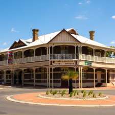 The Bottle-O - Plantagenet Hotel | 9 Lowood Rd, Mount Barker WA 6323, Australia
