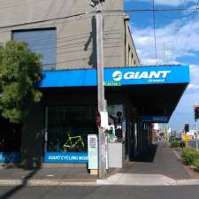 Giant Ormond | 578 North Rd, Ormond VIC 3204, Australia