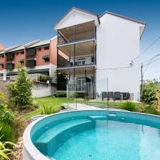 Carrington Manor Apartments - Brisbane | 445 Gregory Terrace, Spring Hill QLD 4000, Australia