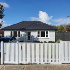 Frankston Share Houses | 4 McAlister St, Frankston VIC 3199, Australia