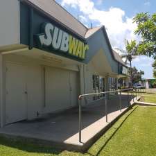 Subway | 11 Supply Rd, Bentley Park QLD 4869, Australia