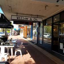 Willow & Co | 603 Dean St, Albury NSW 2640, Australia