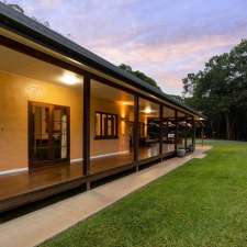 Whyanbeel Valley Retreat | 16 Robin Cl, Whyanbeel QLD 4873, Australia