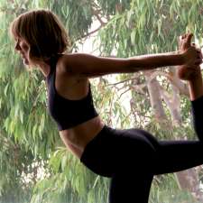 La Yoga | 5/198 Waterloo Rd, Oak Park VIC 3046, Australia