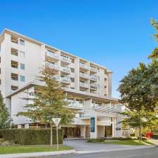 Adina Serviced Apartments Canberra Dickson (formerly Aria Hotel  | 45 Dooring St, Dickson ACT 2602, Australia