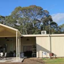 Coonawarra Cabins | lot 1 Comaum School Rd, Coonawarra SA 5263, Australia