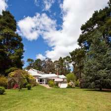 Closeburn House | 2 Closeburn Dr, Mount Victoria NSW 2786, Australia