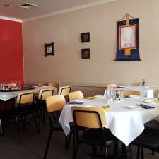 Silver Chopsticks Chinese Restaurant | 7 Barnes Pl, Werribee VIC 3030, Australia