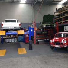 Central Coast Manual Gear Box & Diff Repairs | 8/18-20 Arizona Rd, Charmhaven NSW 2263, Australia