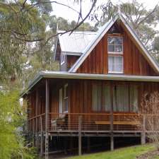 Mount Cole Cottages | 11 Frees Point Rd, Raglan VIC 3373, Australia