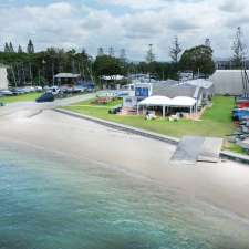 Hollywell Sailing Squadron | 1 Marina Cres, Hollywell QLD 4216, Australia