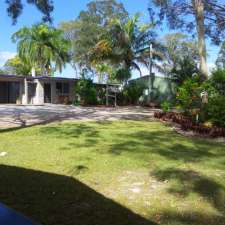 Greenacres Motel Van Park | 48957 Bruce Hwy, Benaraby QLD 4680, Australia