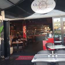 Quarterdeck Dining | 6/2 The Palladio, Mandurah WA 6210, Australia