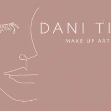 Dani Tiene Makeup Artist | 21 Poinciana Ave, Bogangar NSW 2488, Australia