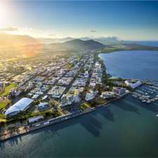 Host in Cairns | 17 Martyn St, Cairns QLD 4870, Australia