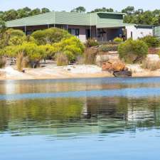 Kooyar Mia Chalet | 15/3599 Caves Rd, Wilyabrup WA 6280, Australia