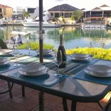 Port Sails Canal Villa, Mandurah Holiday Rental Accommodation | u2/20 Baruna Ct, Halls Head WA 6210, Australia