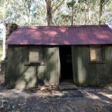 Mugwamp Hut and Campsite | Mugwamp Track, Raglan VIC 3373, Australia