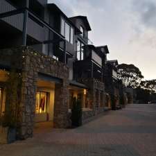 Thredbo Alpine Hotel | 8 Friday Dr, Thredbo NSW 2625, Australia