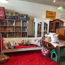 Annie's Vintage Wonderland | 510 Great Northern Hwy, Middle Swan WA 6056, Australia