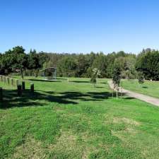 Thomas Macleod Park | 40 Sinnamon Rd, Sinnamon Park QLD 4073, Australia