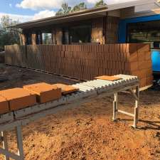 Mogo Mudbricks | 23 River St, Oaks Estate ACT 2620, Australia