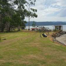 Huon Charm Waterfront Cottage | 589 Esperance Coast Rd, Police Point TAS 7116, Australia