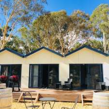 Coonawarra Cabins | 242 Comaum School Rd, Comaum SA 5277, Australia