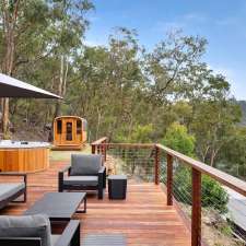 Macdonald Lodge | Establishment | 440 St Albans Rd, Lower Macdonald NSW 2775, Australia