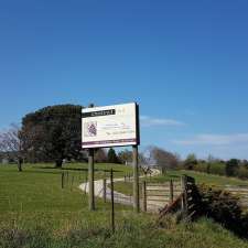 Chestnut Hill Vineyard & Winery | 1280 Pakenham Rd, Mount Burnett VIC 3781, Australia