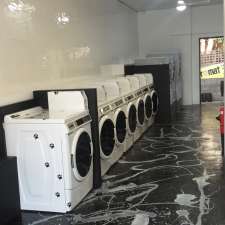 Oxley Circle Laundry Services | 395 Oxley Dr, Runaway Bay QLD 4216, Australia