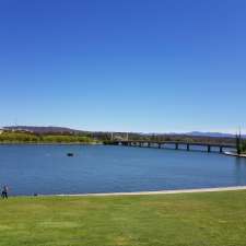 Canberra and Region Visitors Centre | Barrine Dr, Parkes ACT 2600, Australia